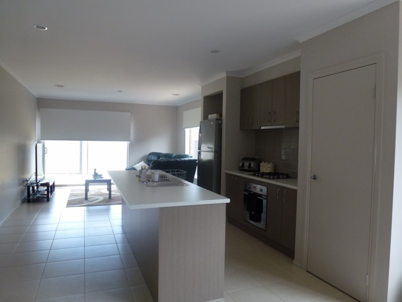 50 Thoresby Circuit, Craigieburn VIC 3064