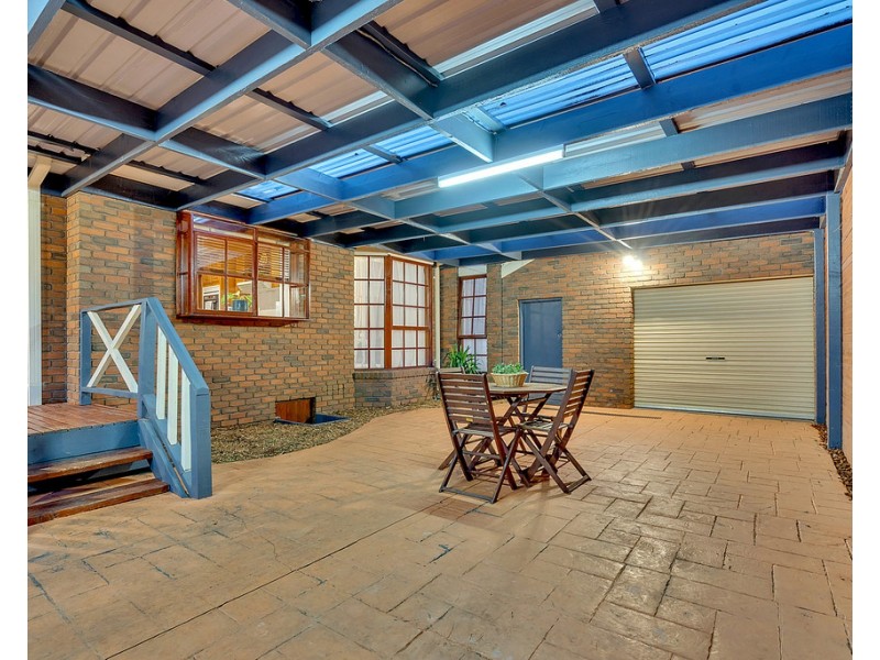 37 Amesbury Avenue, Craigieburn VIC 3064