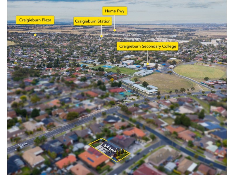 37 Amesbury Avenue, Craigieburn VIC 3064