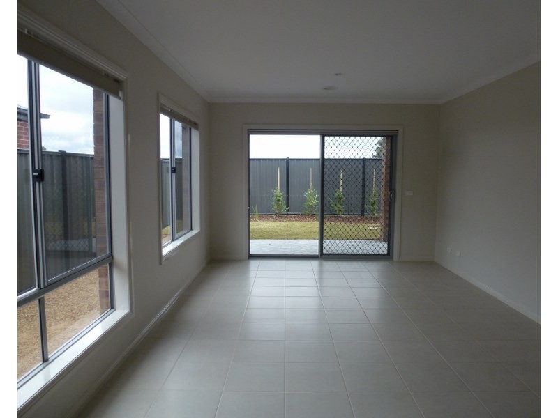 79 Gateshead Street, Craigieburn VIC 3064