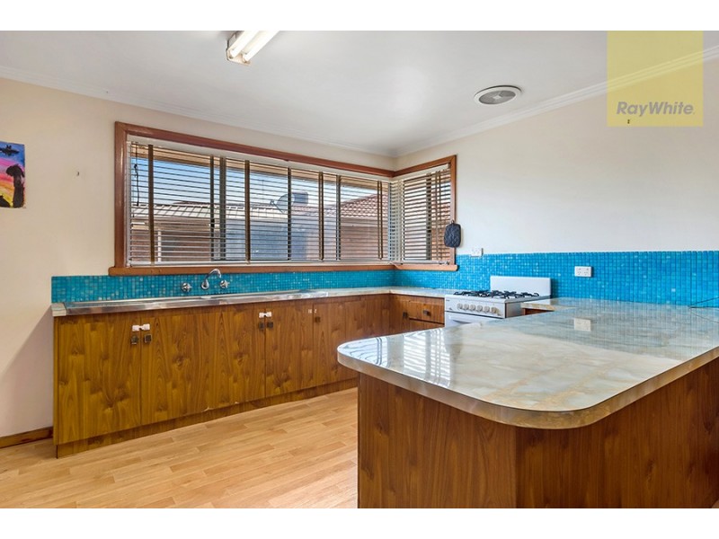 30 Langdon Crescent, Craigieburn VIC 3064