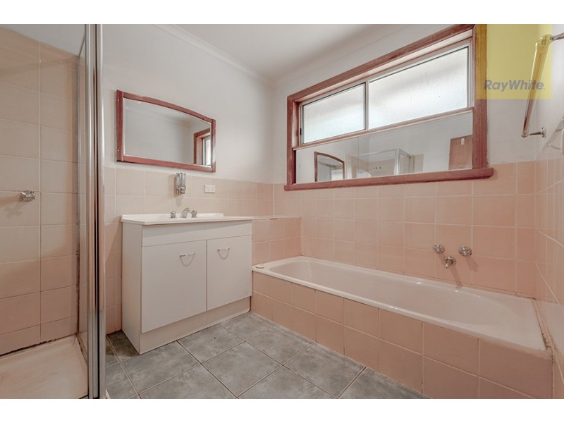 30 Langdon Crescent, Craigieburn VIC 3064