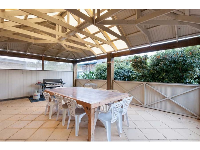 21 Swinburne Close, Craigieburn VIC 3064