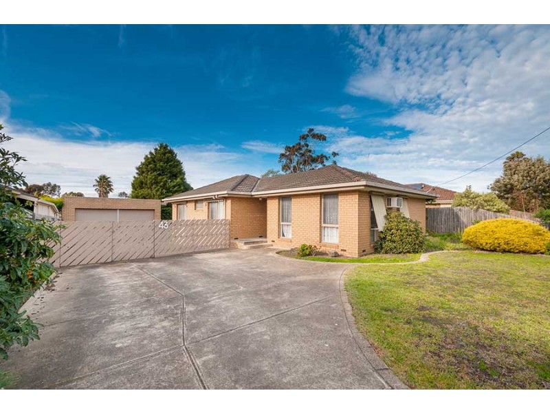 43 Hothlyn Drive, Craigieburn VIC 3064