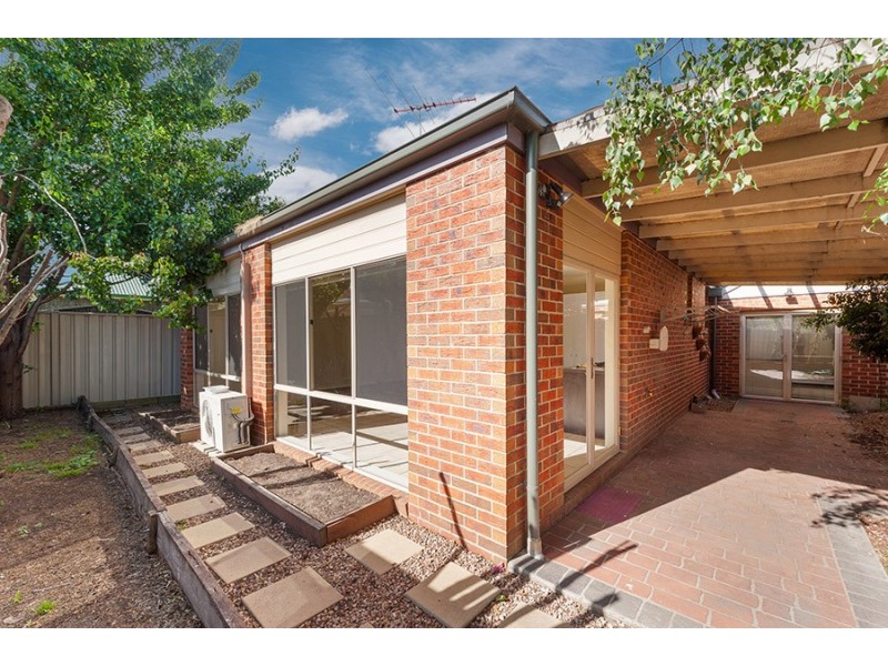 11 Leawood Glade, Craigieburn VIC 3064