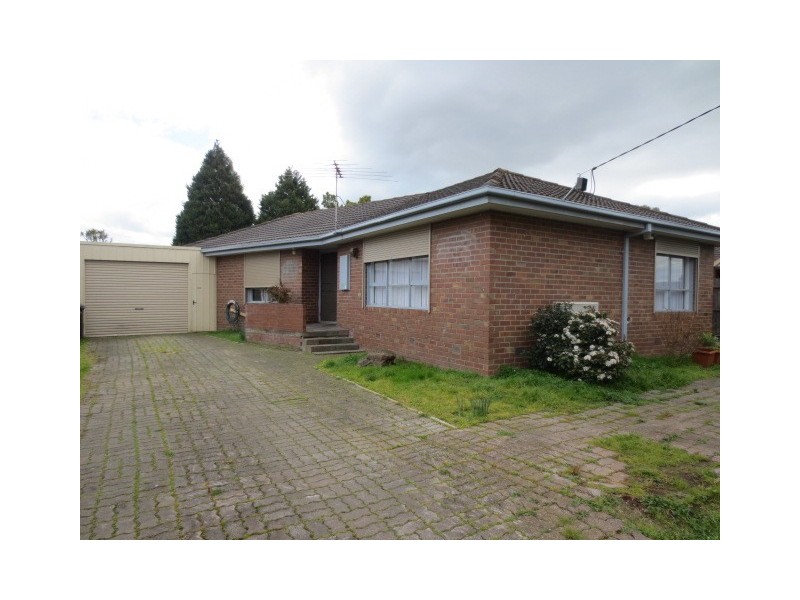 1 Valley Court, Craigieburn VIC 3064
