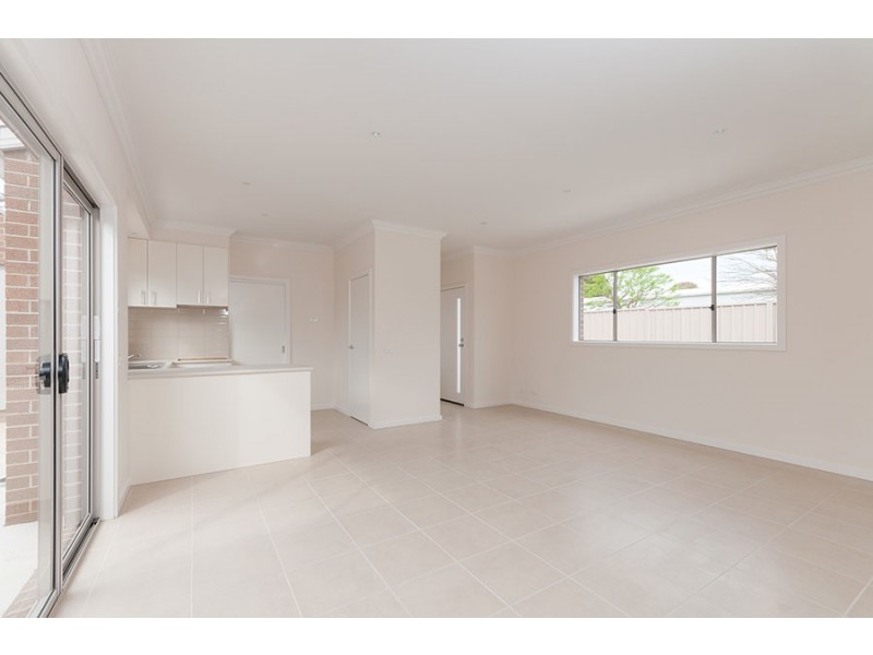 2/62 Gordon Street, Tullamarine VIC 3043