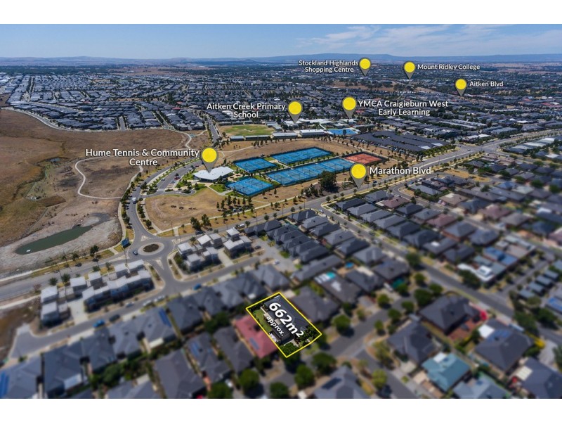 10 Glengarry Place, Craigieburn VIC 3064