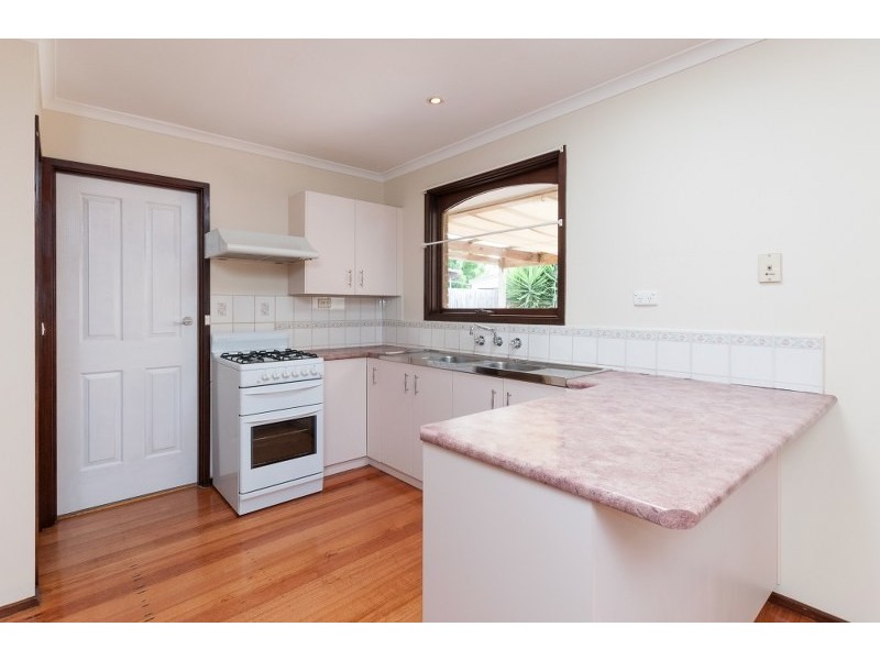 30 Wattleglen Street, Craigieburn VIC 3064