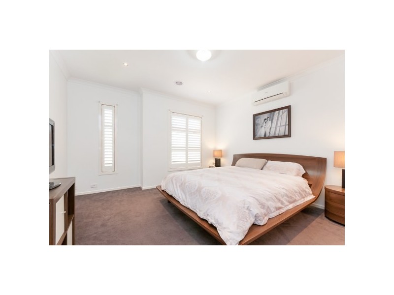 51 Ardsley Circuit, Craigieburn VIC 3064