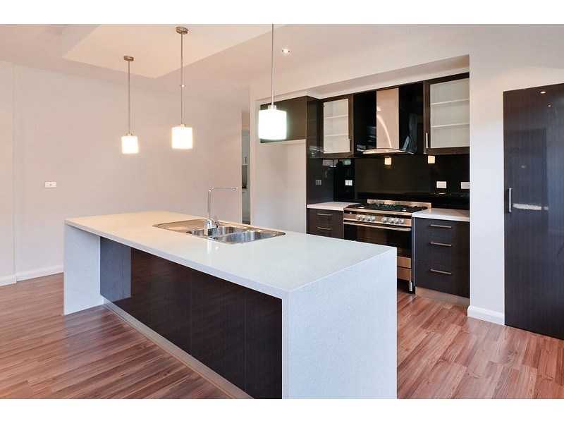 6 Ben Loman Circuit, Craigieburn VIC 3064