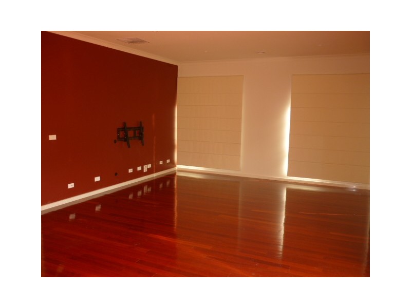 37 Middlesborough Drive, Craigieburn VIC 3064