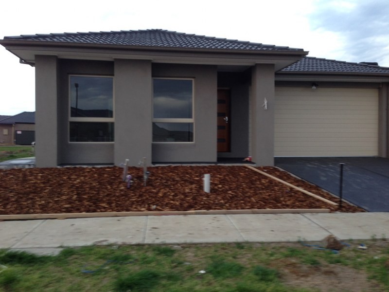 50 Wattletree Street, Craigieburn VIC 3064