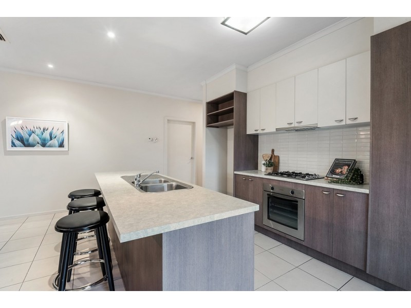 1 Grosvenor Square, Craigieburn VIC 3064