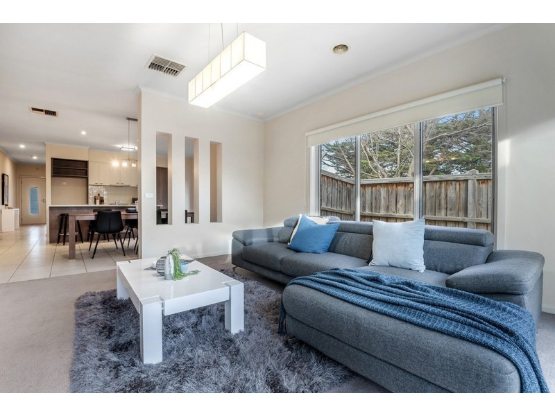 1 Grosvenor Square, Craigieburn VIC 3064