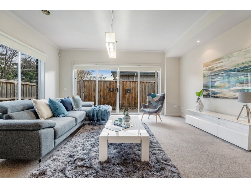 1 Grosvenor Square, Craigieburn VIC 3064