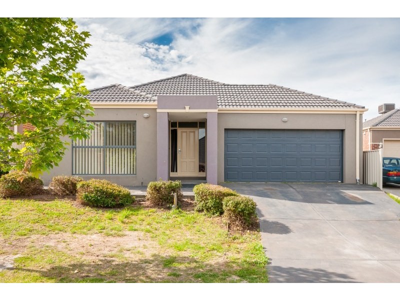 9 St Cloud Green, Craigieburn VIC 3064