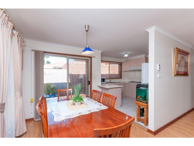 1 Surrey Court, Craigieburn VIC 3064