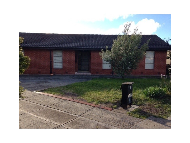 7 Iona Court, Westmeadows VIC 3049