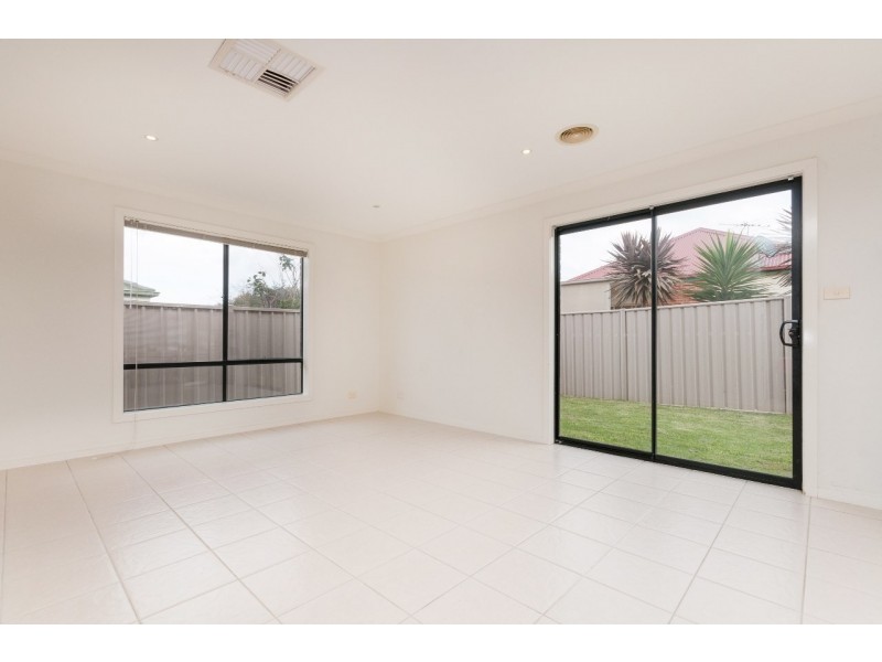 7 Creighton Way, Craigieburn VIC 3064