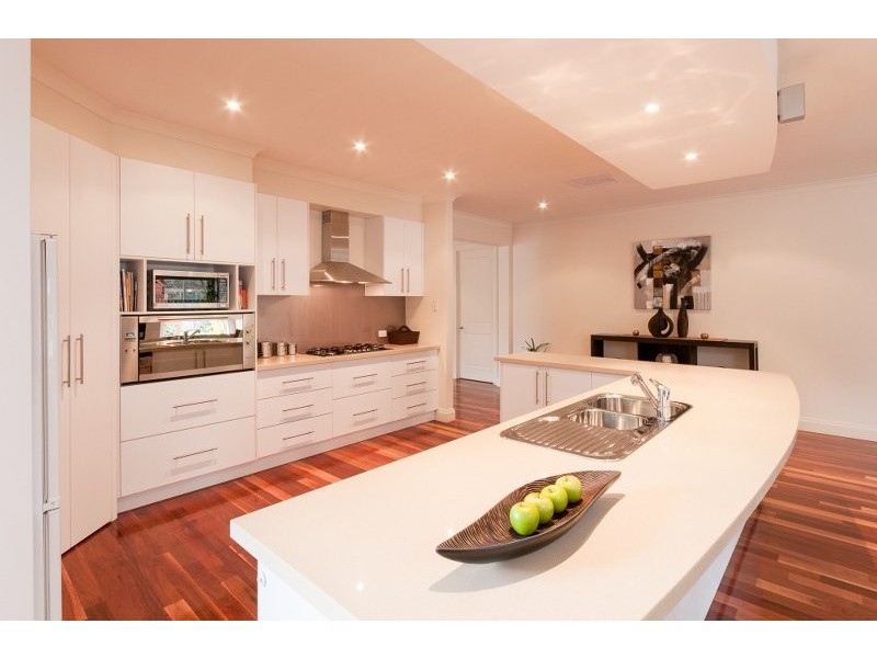 42 Royal Terrace, Craigieburn VIC 3064