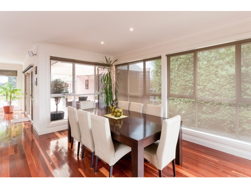 42 Royal Terrace, Craigieburn VIC 3064