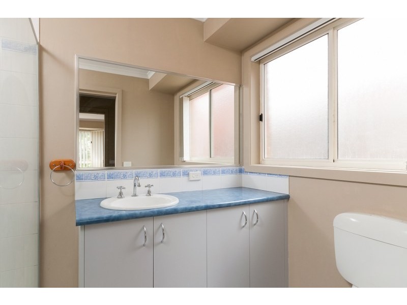 23 Thames Way, Roxburgh Park VIC 3064