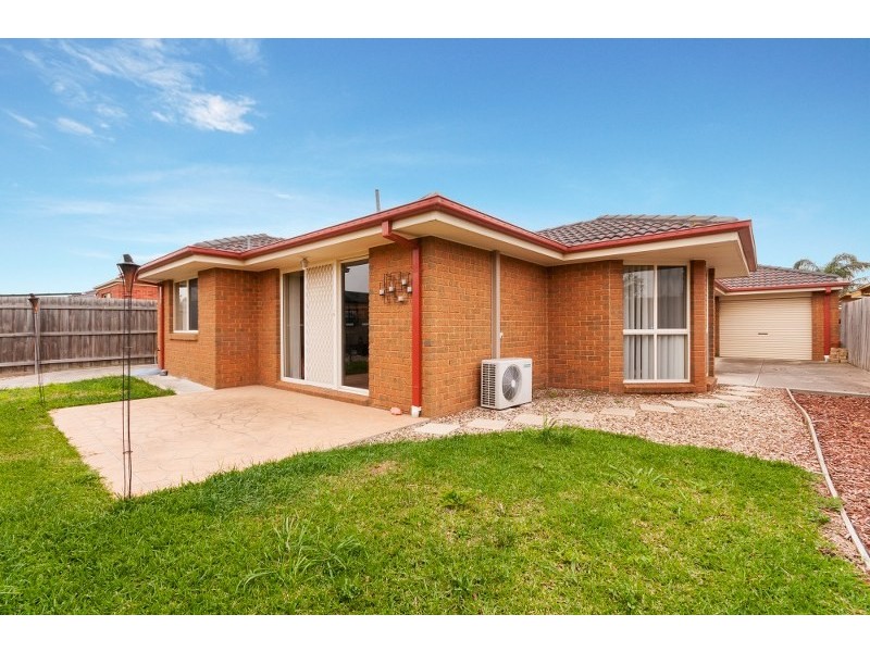 23 Thames Way, Roxburgh Park VIC 3064