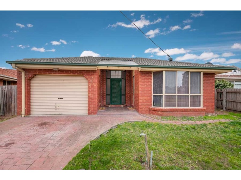 2/17 Abercarn Avenue, Craigieburn VIC 3064