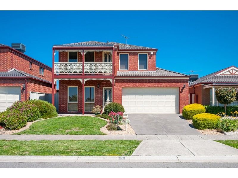 5 Eldergreen Circuit, Craigieburn VIC 3064