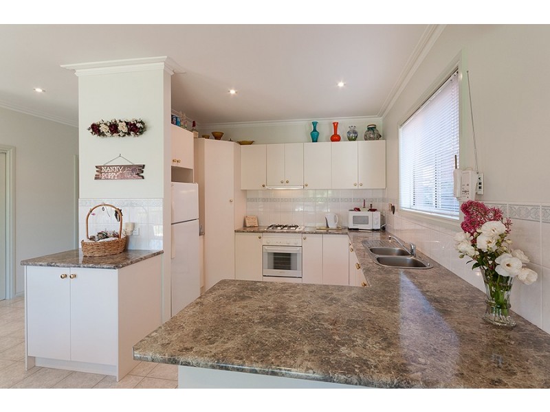 5 Eldergreen Circuit, Craigieburn VIC 3064