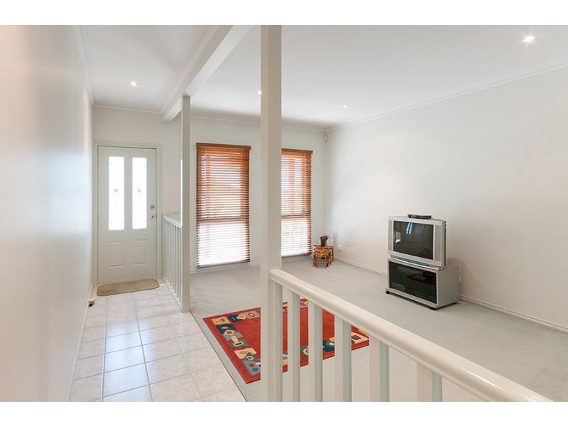 5 Eldergreen Circuit, Craigieburn VIC 3064