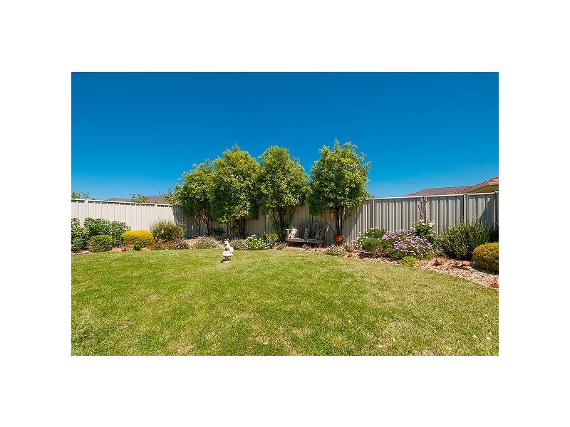 5 Eldergreen Circuit, Craigieburn VIC 3064