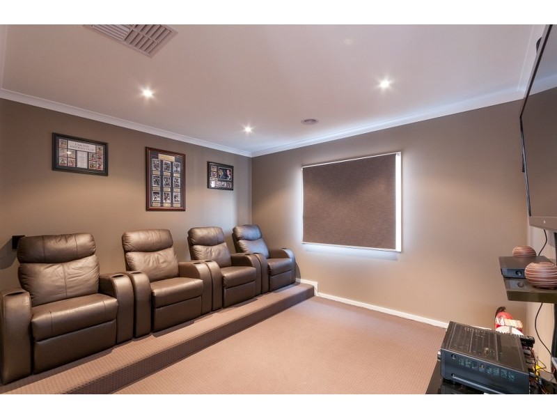 492 Grand Boulevard, Craigieburn VIC 3064