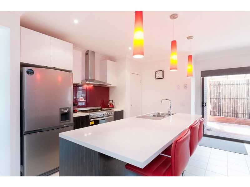 492 Grand Boulevard, Craigieburn VIC 3064