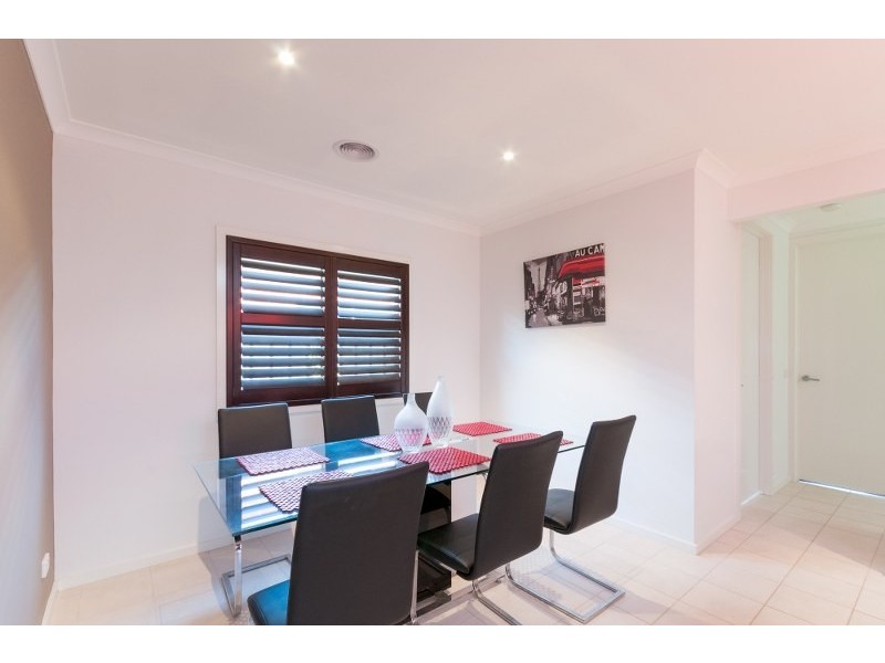 492 Grand Boulevard, Craigieburn VIC 3064