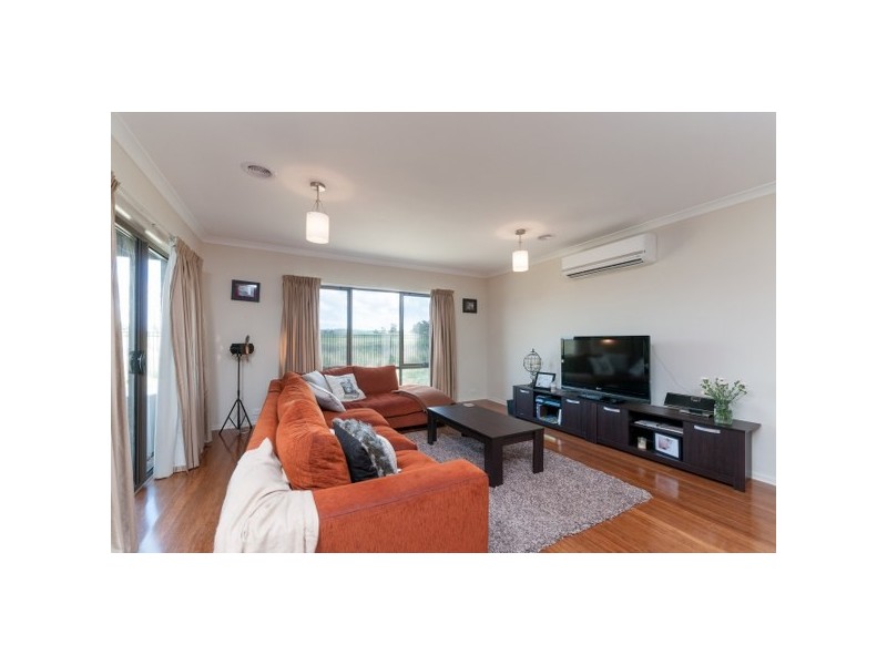 34 Mandalay Circuit, Beveridge VIC 3753