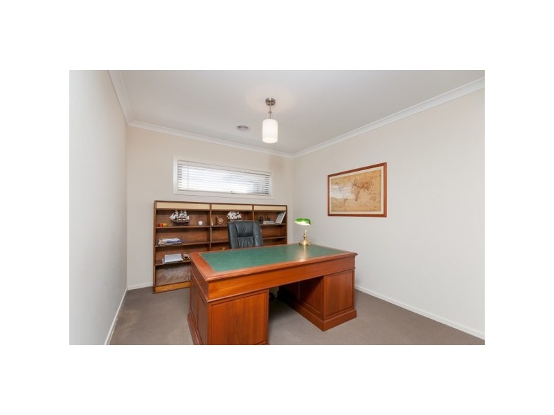 34 Mandalay Circuit, Beveridge VIC 3753