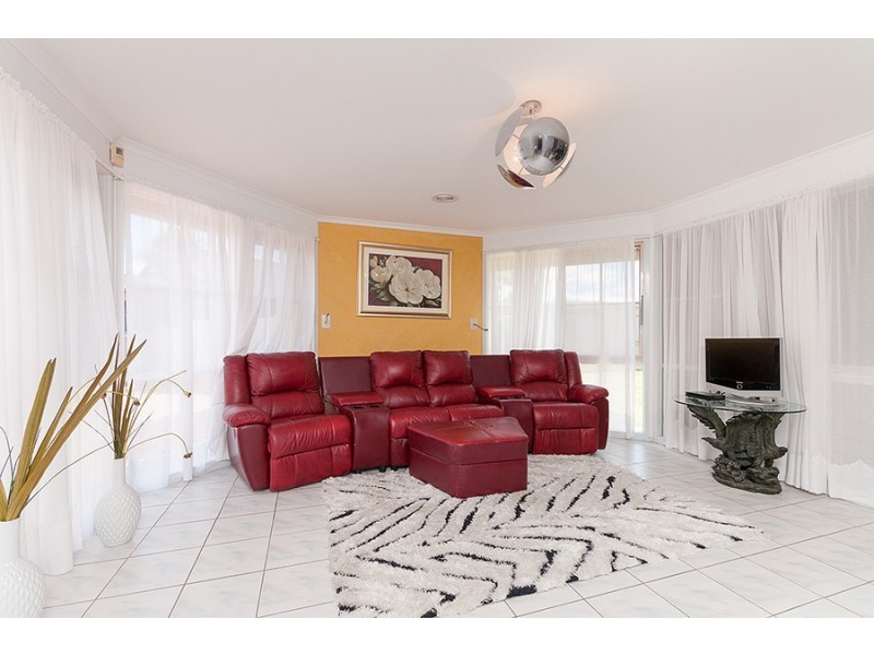 14 Nunney Court, Craigieburn VIC 3064