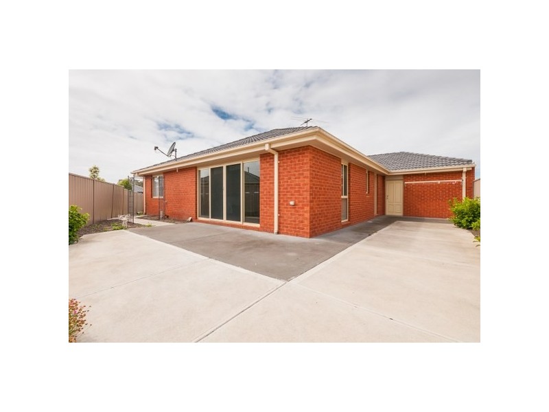 28 William Hovell Pass, Craigieburn VIC 3064