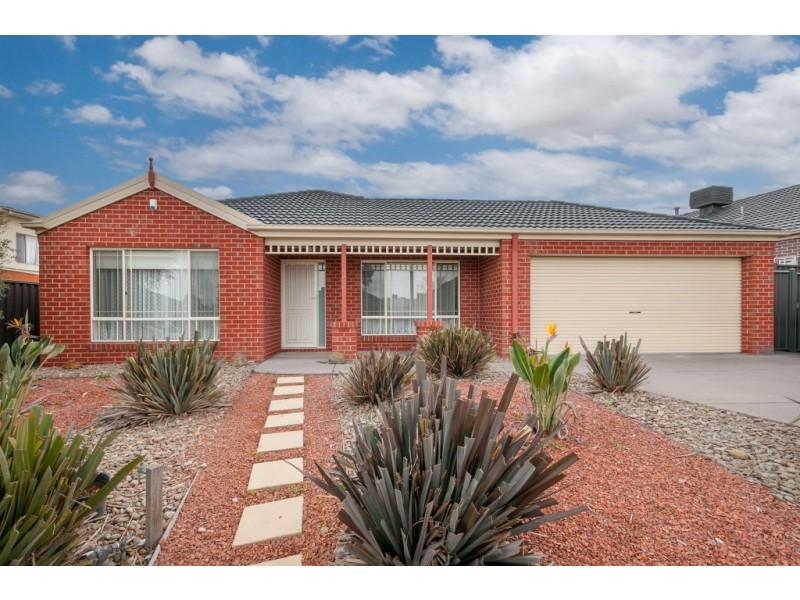 3 Naracoorte Avenue, Craigieburn VIC 3064