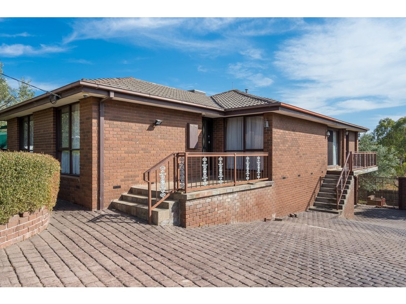 10 Penryn Place, Craigieburn VIC 3064