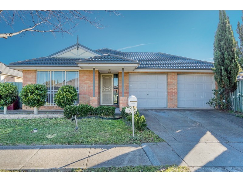 19 Cranwell Street, Craigieburn VIC 3064