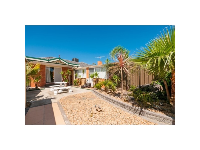 35 Kilmore Crescent, Dallas VIC 3047