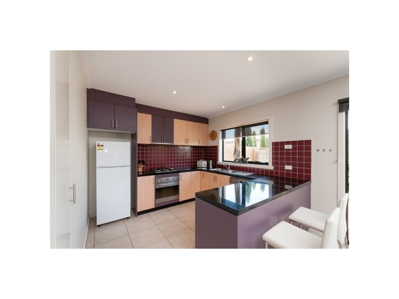 27 Orlando Drive, Roxburgh Park VIC 3064