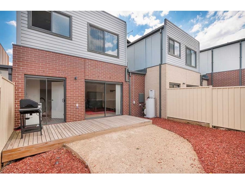 6/1 Clarendon Avenue, Craigieburn VIC 3064