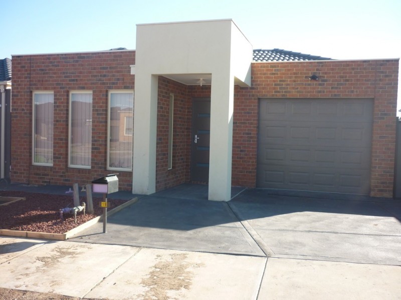 19 Humber Street, Craigieburn VIC 3064