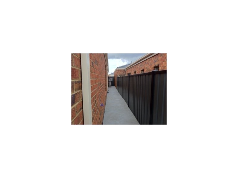 19 Humber Street, Craigieburn VIC 3064