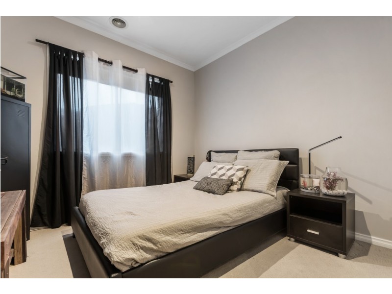 59 Flagstaff Loop, Craigieburn VIC 3064