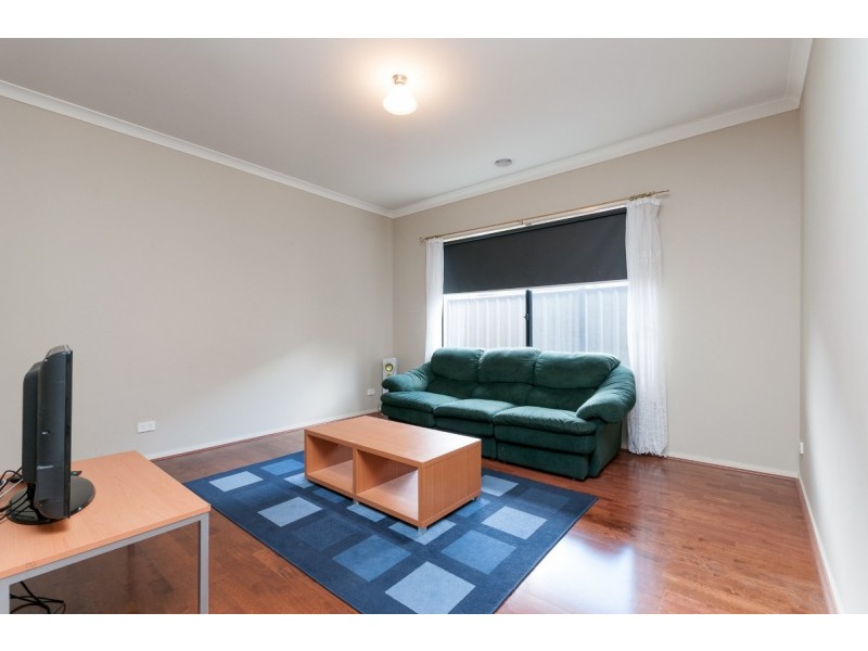34 Middlesborough Drive, Craigieburn VIC 3064